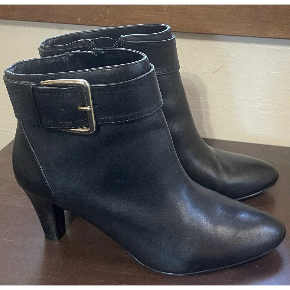 Bandolino black leather
